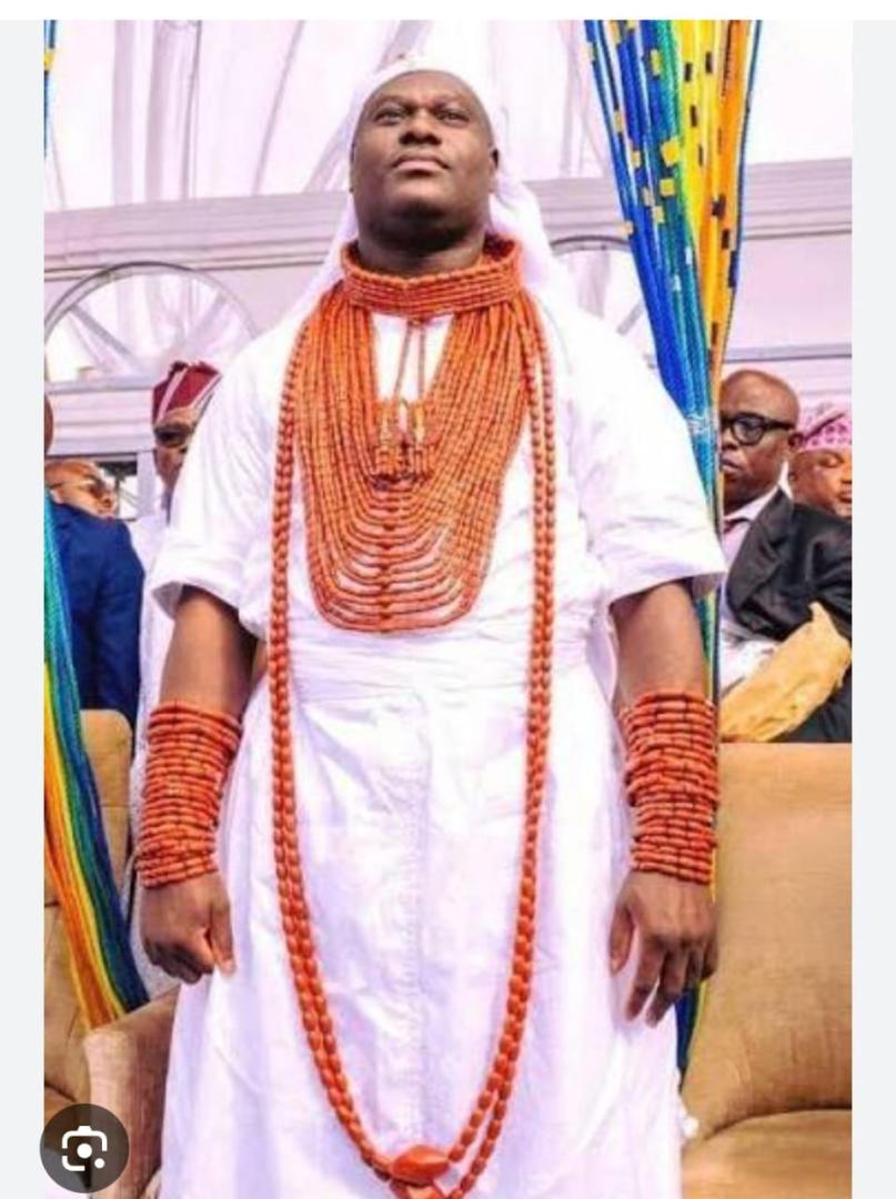 marabout retour AFFECTIF au Bénin en 2026 et 2027.Eno.com  Au Bénin, les marabouts sont sollicités pour le retour affectif, promettant de résoudre des problèmes de couple, de retrouver un amour perdu, ou de sceller un mariage grâce à des rituels sp