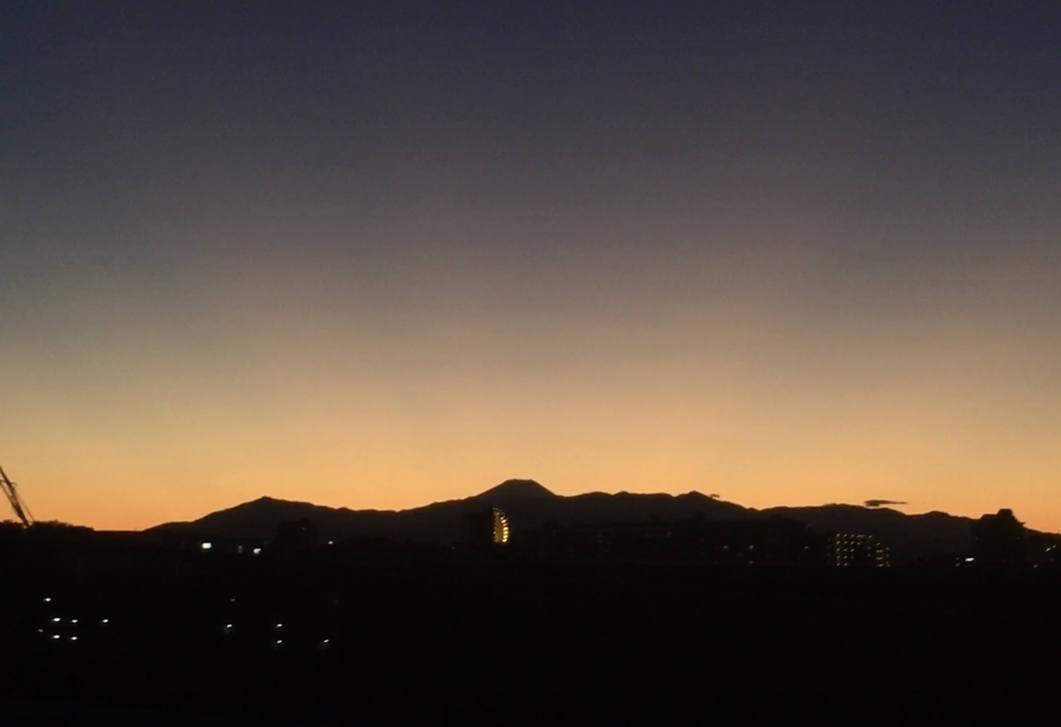 B03EA1C4-23CC-48E8-B28E-4E18EC09892C